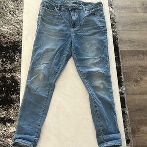 American Eagle Outfitters Faded Light Blue Slim Skinny Jeans